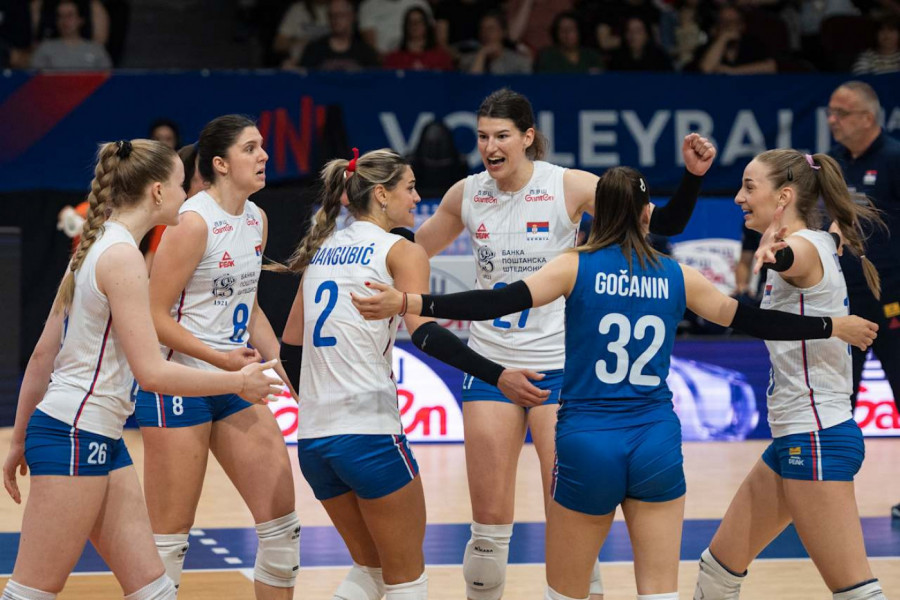 PROPUŠTENA PRILIKA: Novi poraz odbojkašica!