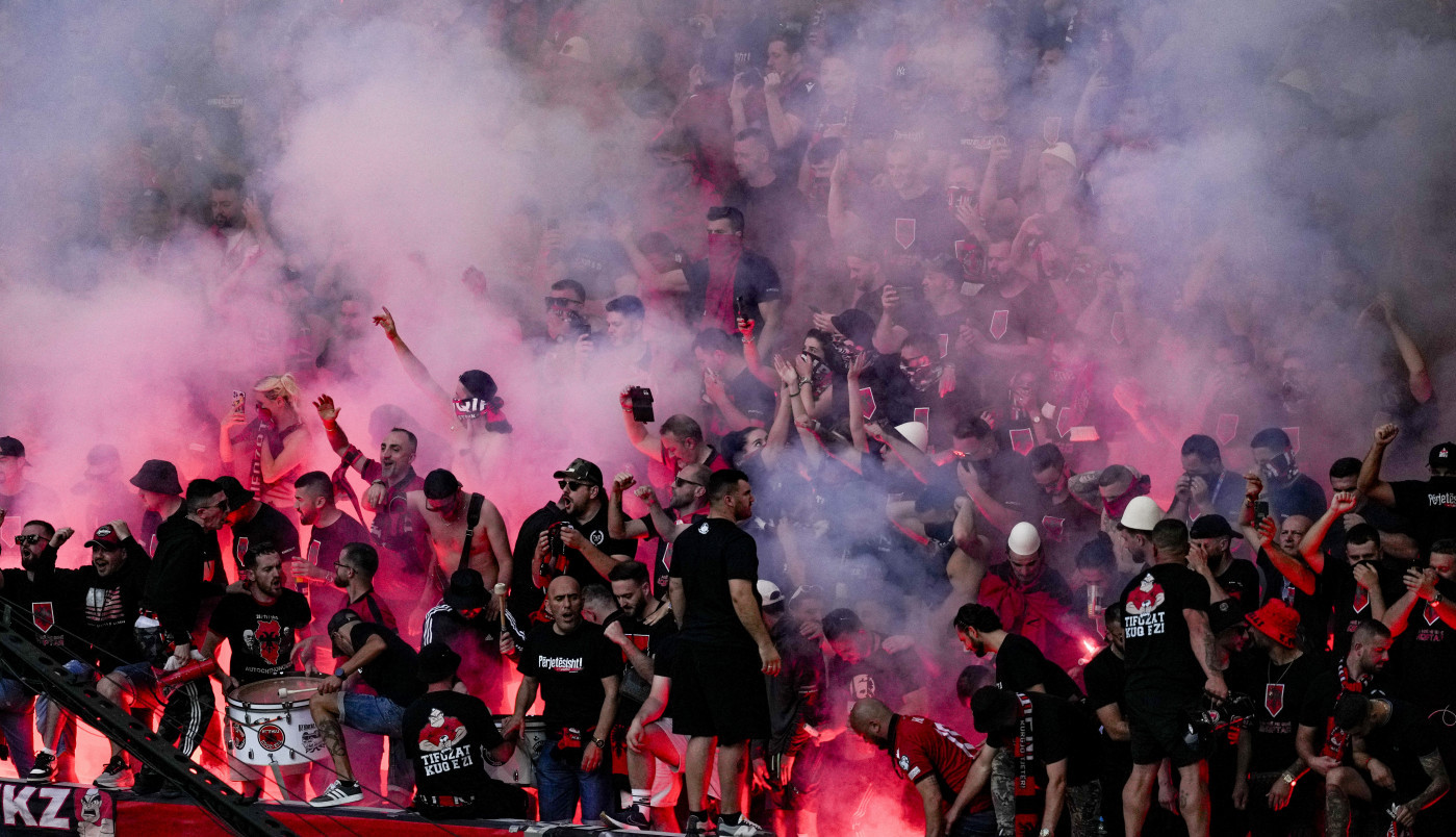 FIFA ŽESTOKO KAZNILA ALBANCE ZBOG MEČA SA SRBIJOM! Skandalozne uvrede na račun orlova se NEĆE TOLERISATI! FIFA ŽESTOKO KAZNILA ALBANCE ZBOG MEČA SA SRBIJOM! Skandalozne uvrede na račun orlova se NEĆE TOLERISATI!