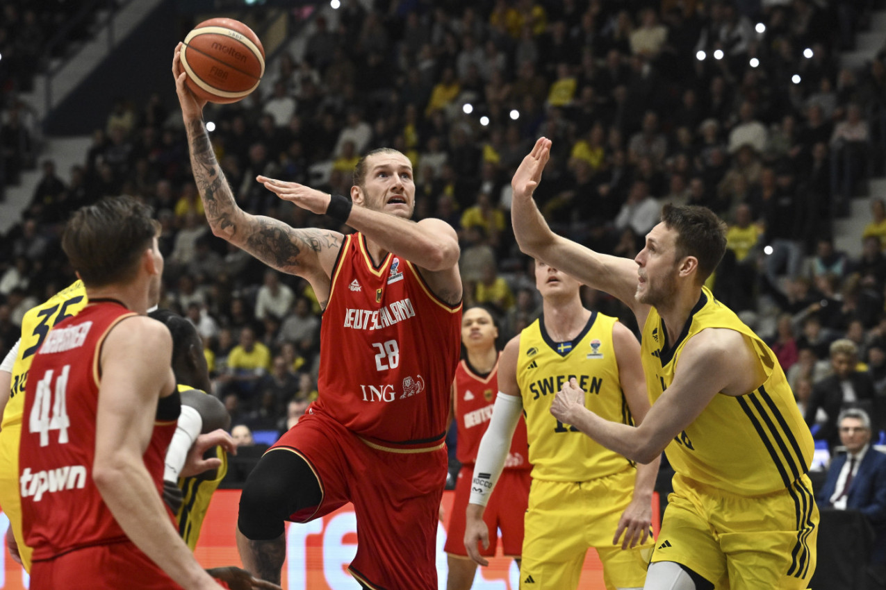 SAGA JE OKONČANA: Bomba je detonirala u Humskoj - Partizan doveo zver koja zna kako se titule osvajaju! SAGA JE OKONČANA: Bomba je detonirala u Humskoj - Partizan doveo zver koja zna kako se titule osvajaju!