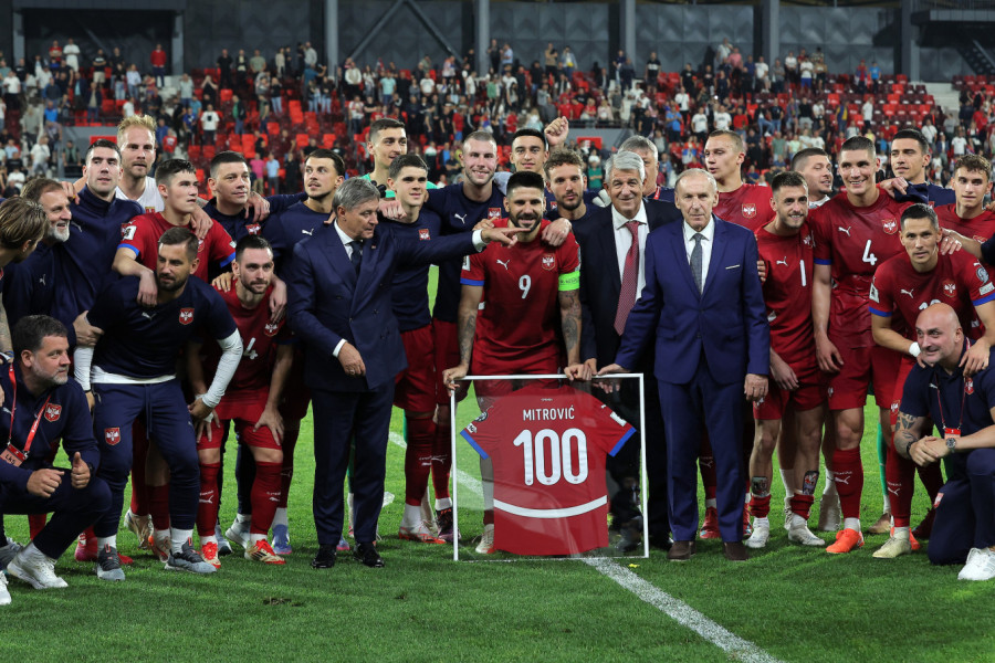 MITAR DAO TRI GOLA I PROSLAVIO JUBILEJ: A tim povodom FSS mu je dao poseban poklon!