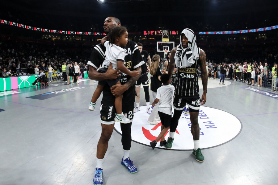 PARTIZAN PRED TITULOM, ALI OSTAJE BEZ PONAJBOLJEG IGRAČA: Hteli ga crveno-beli, a on ide u redove ljutog rivala?!