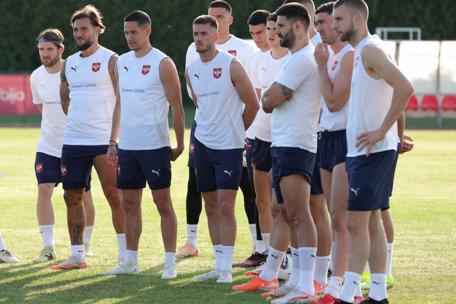 NOŽ U SRCE REPREZENTATIVCA SRBIJE: Ni on ne ide na Svetsko prvenstvo, a Mitrogol zato trlja ruke!