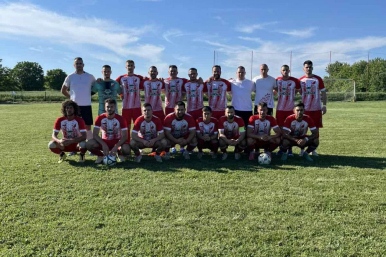 PRISUTNO JE ZADOVOLJSTVO: Početak u avgustu i kraj u junu dva su lica ekipe! PRISUTNO JE ZADOVOLJSTVO: Početak u avgustu i kraj u junu dva su lica ekipe!