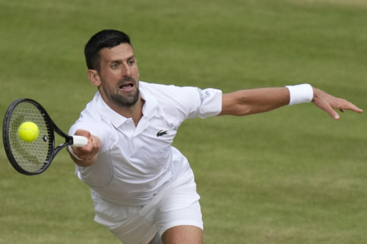 BRITANCI SE OTVORILI: Uoči predstojećeg Vimbldona - Novak kreće po novi trofej i gomilu novca! BRITANCI SE OTVORILI: Uoči predstojećeg Vimbldona - Novak kreće po novi trofej i gomilu novca!