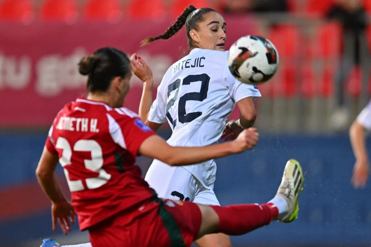 SPORTISSIMO SAZNAJE: Najbolja Srpkinja zabila nož u leđa Zvezdi? Nestala i dogovorila OGROMAN NOVAC sa fudbalskim gigantom! SPORTISSIMO SAZNAJE: Najbolja Srpkinja zabila nož u leđa Zvezdi? Nestala i dogovorila OGROMAN NOVAC sa fudbalskim gigantom!