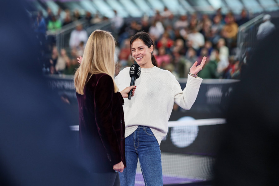 PREPLAVILE SU JE EMOCIJE: Ana Ivanović se sa setom prisetila starih uspomena! (FOTO)