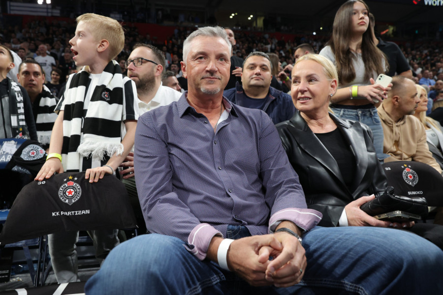 NIJE MOGAO DA SAKRIJE EMOCIJE: Toni Kukoč se raspao na komade - nije mu bilo nimalo lako! (FOTO)