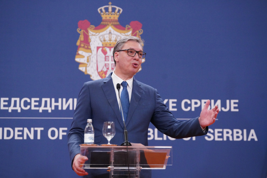 PREDSEDNIK VUČIĆ S ISLAMOM MAHAČEVIM: UFC šampion u Beogradu! (VIDEO)