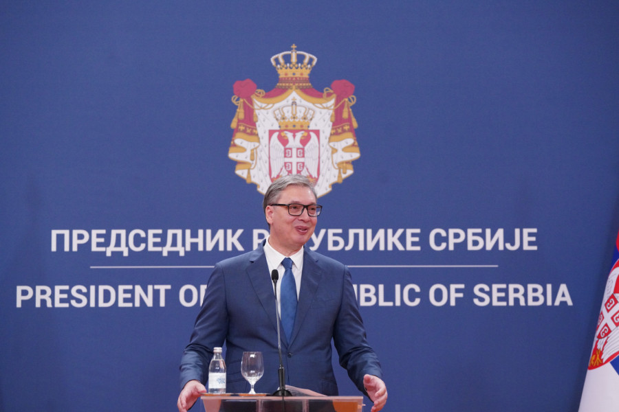 "JEDNA MALA SRBIJA JE SILA U ŽENSKOJ ODBOJCI": Predsednik Vučić primio broznane odbojkašice i najavio velike stvari! (VIDEO)