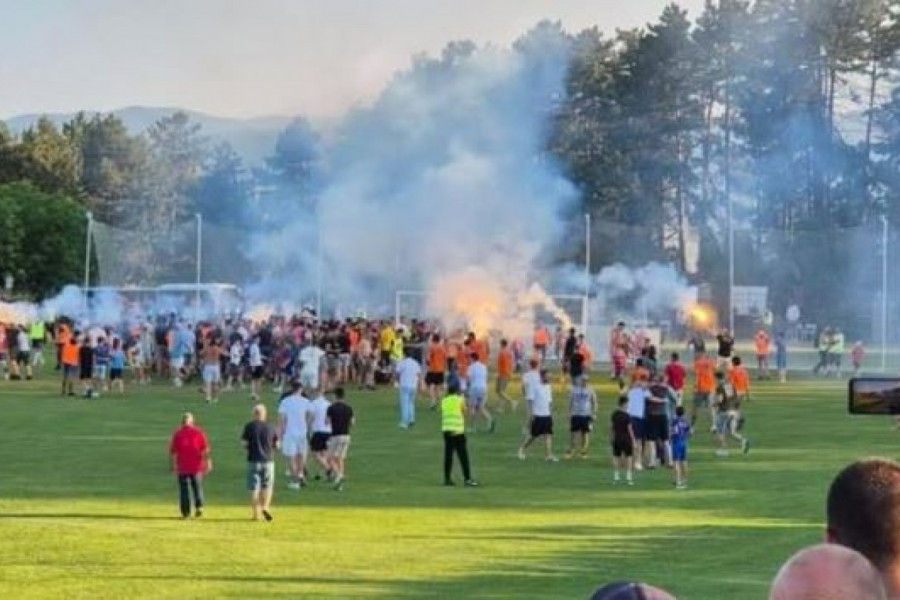 SAN JE POSTAO JAVA: 2000 navijavča na tribinama i istorijski plasman u Srpsku ligu! (VIDEO)