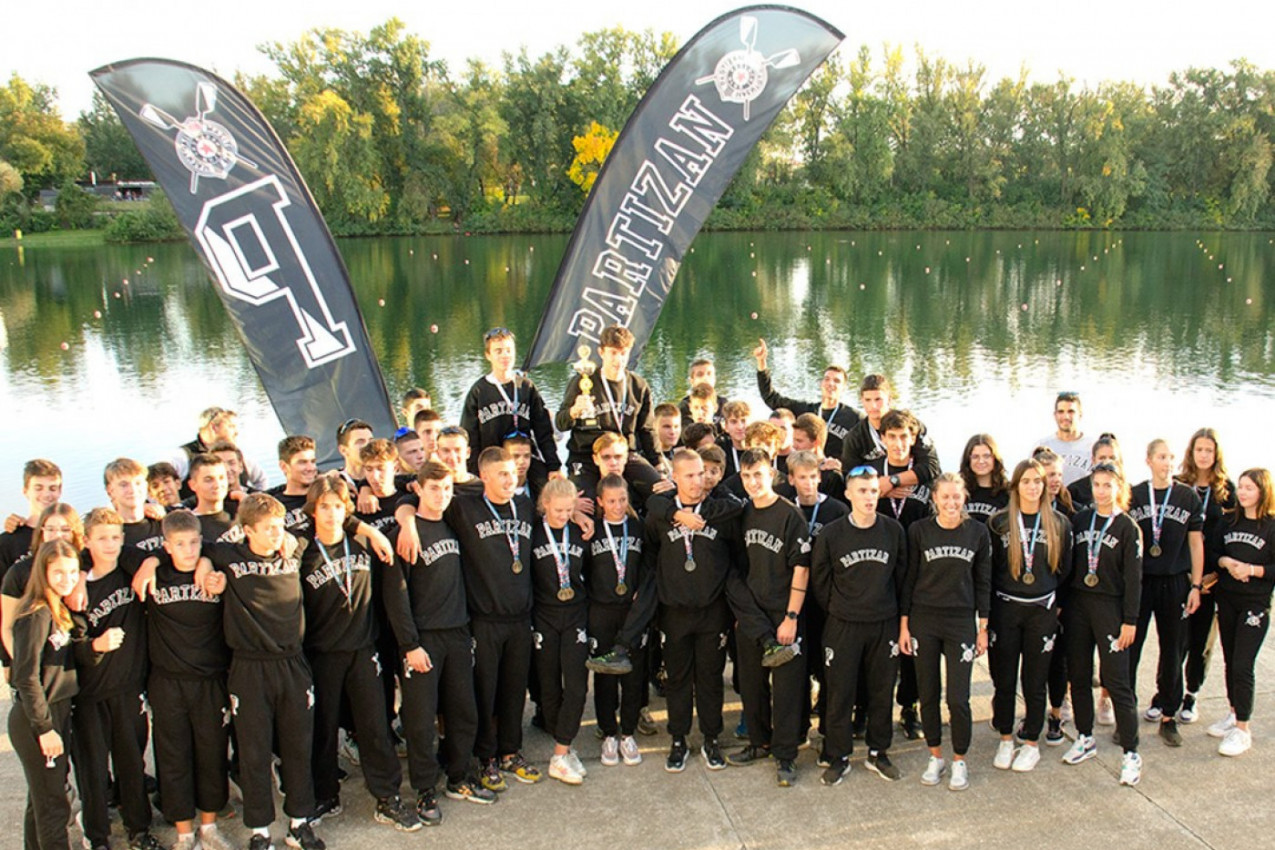 VESLAČKI KLUB PARTIZAN – STALNO NA VRHU, BEZ KOMPROMISA I NA SVETSKOM KUPU U LUCERNU VESLAČKI KLUB PARTIZAN – STALNO NA VRHU, BEZ KOMPROMISA I NA SVETSKOM KUPU U LUCERNU