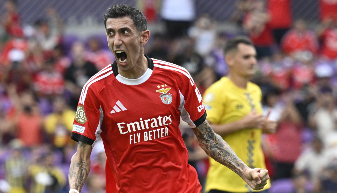 POGLEDAJTE GOLOVE SA SVETSKOG KLUPSKOG PRVENSTVA! Benfika razmontirala Oklend, Flamengo bolji od Čelsija! (VIDEO)