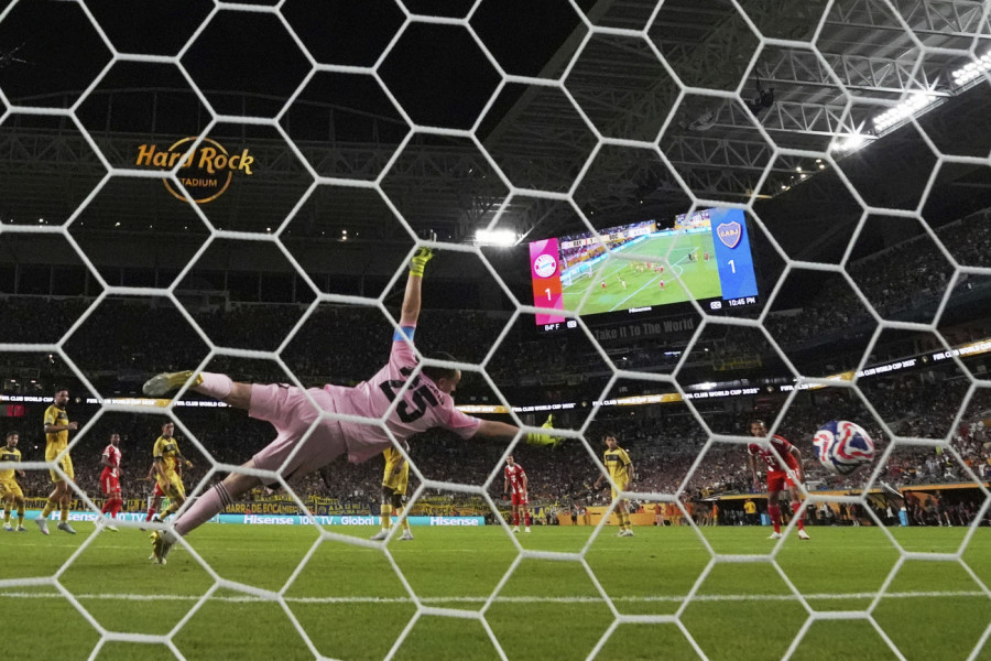 FUDBAL JE IGRA U KOJOJ NA KRAJU UVEK NEMCI POBEDE: Kejn i Olise srušili Boku - Argentinci pred eliminacijom!