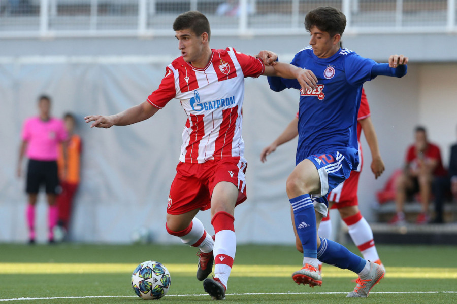 SLOBODA NASTAVLJA DA JAČA IGRAČKI KADAR: Stigao i Zvezdin đak