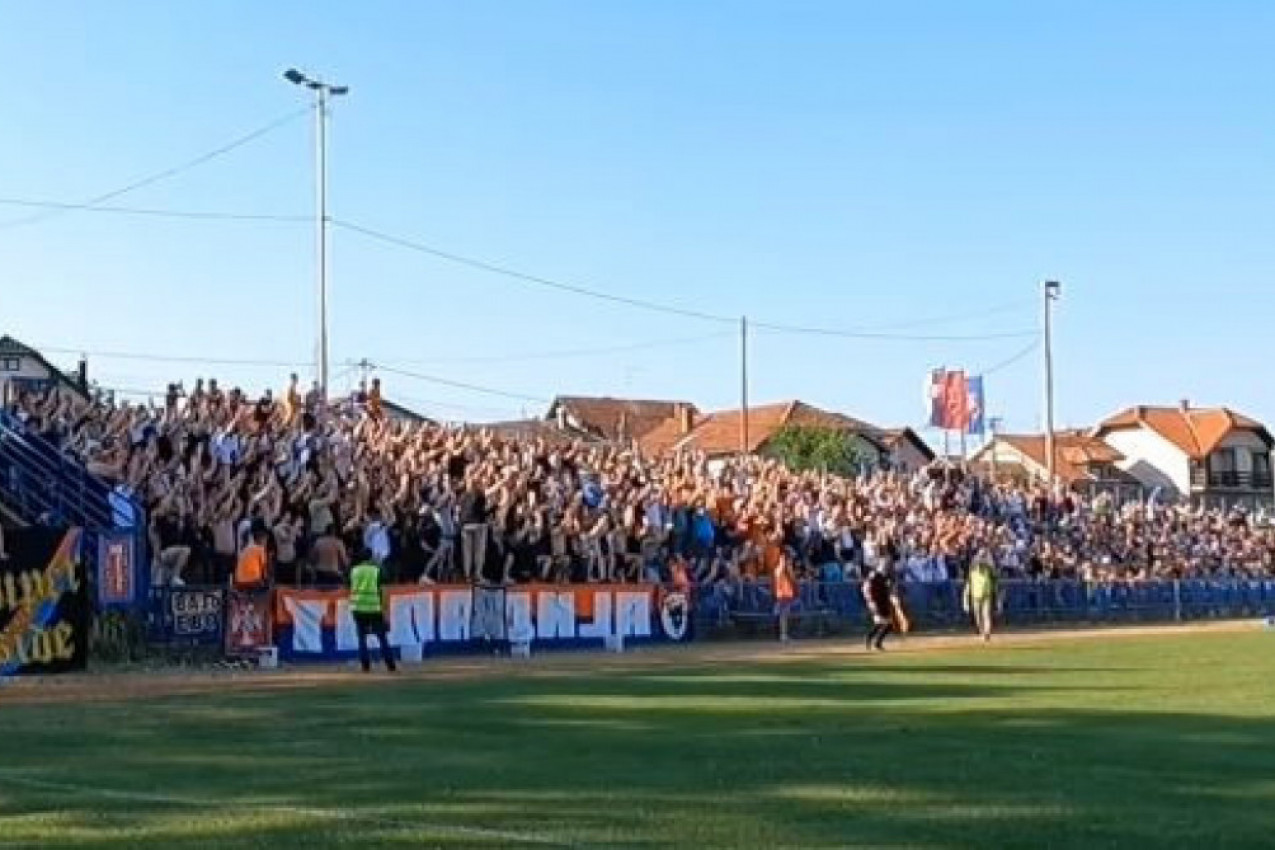 U HUMSKOJ ČEKAJU NJEGOV POVRATAK: Vreme u Srbiji iskoristio je da isprati istorijski baraž meč! (VIDEO)