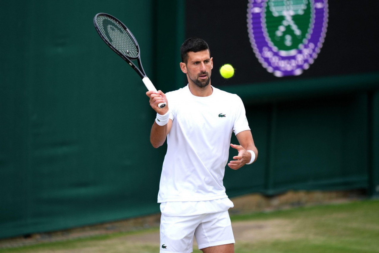 STIGAO U LONDON, PA POHITAO NA DOBRO POZNATO MESTO! Novak ne gubi vreme u Engleskoj (VIDEO)