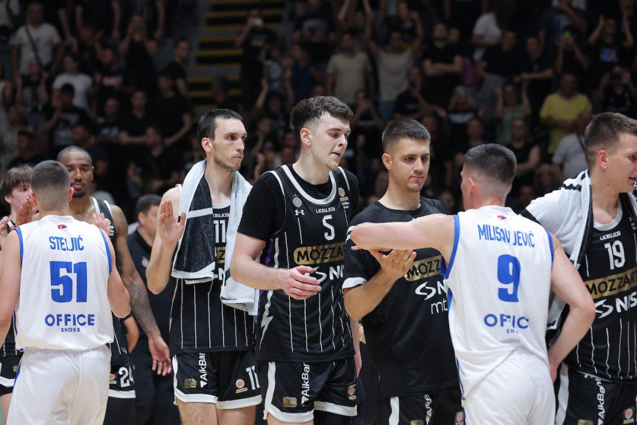 POGLEDAJTE KVOTE PRED SPARTAK - PARTIZAN: Situacija se opet obrnula - veliki preokret posle prvog meča!