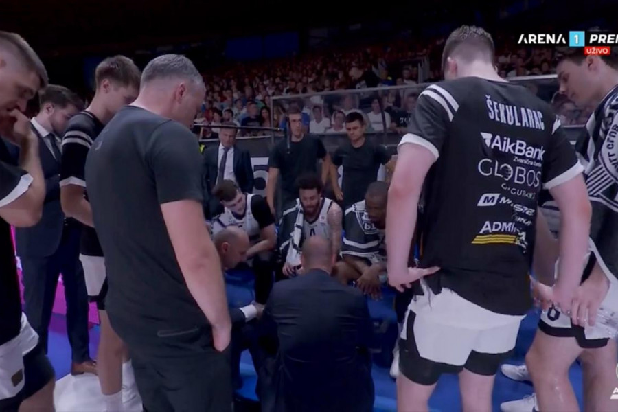 "BALŠA, PROBUDI SE..." HIT tajm-aut Bogdana Karaičića - evo kako je pokušao da razbudi Partizan! (VIDEO)