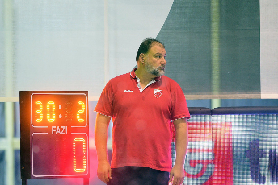 "PRSLI SMO KO PASULJ, NEMA VIŠE ONO DAJ GRIZ, DAJ LIZ": Nikad jači intervju Dejana Savića!