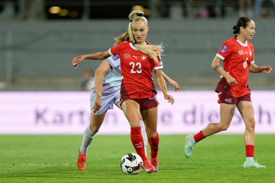 DEČACI RAZBILI ŽENSKU REPREZENTACIJU 7:1, USLEDIO JE SKANDAL: Tamošnji Savez sve probao da zataška - pukla je velika bruka!