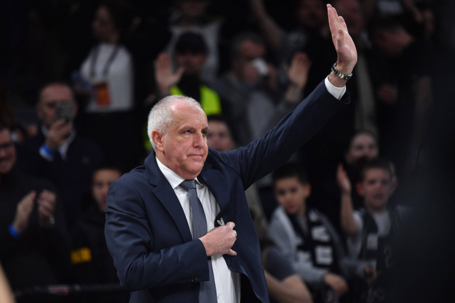 GROBARI IMAJU RAZLOGA ZA SLAVLJE: Željko Obradović četiri godine na klupi Partizana!
