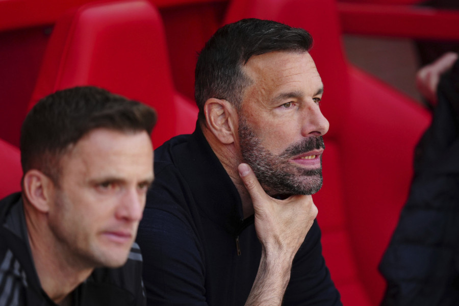 KRAJ ZA RUDA VAN NISTELROJA: Ispao iz Premijer lige, pa dobio otkaz!