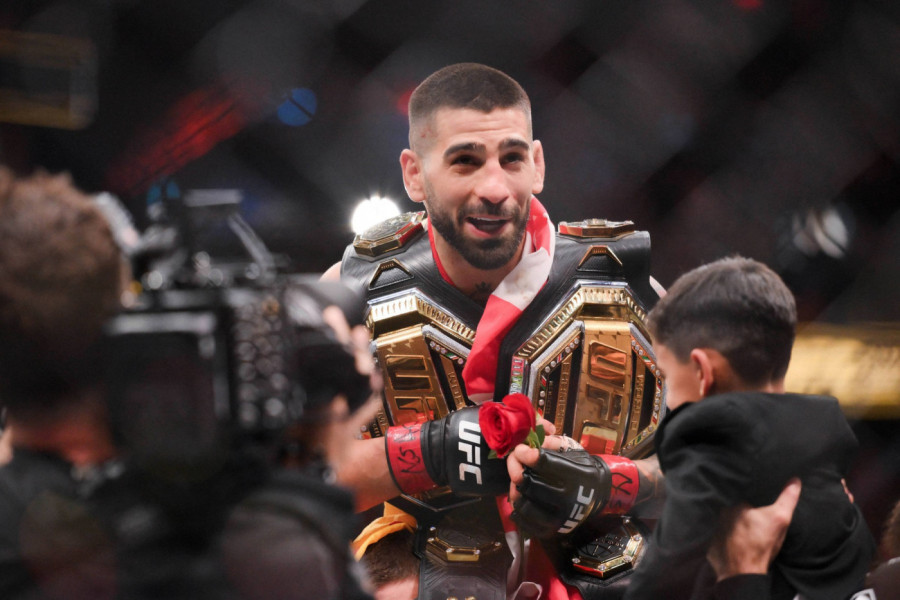 UFC IMA NOVOG KRALJA I VLADARA: Nezaustavljivi Topurija demolirao Brazilca! (VIDEO)