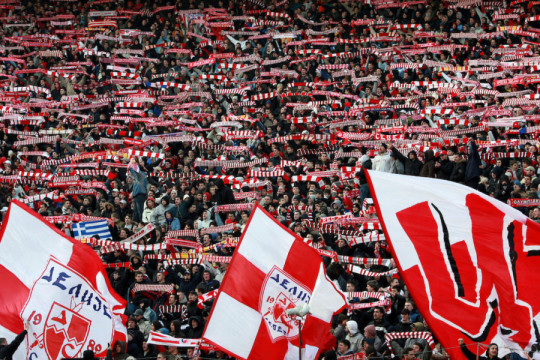 TRANSFER BOMBA PUKLA NA MARAKANI! Crvena zvezda dovela igrača kog su "delije" željno čekale! (VIDEO)