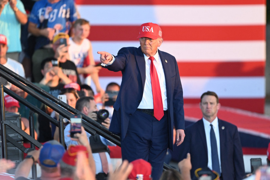 DA LI JE OVO NORMALNO: Donald Tramp hoće da napravi UFC događaj u Beloj kući?!