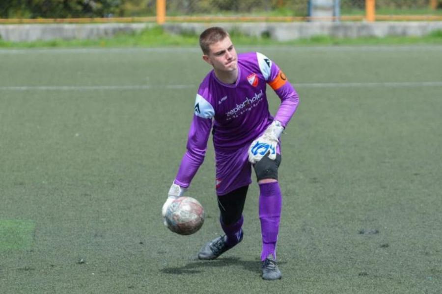 GOLMANSKO ČUDO SELI SE MEĐU SUPERLIGAŠE: Sloga ispratila bisera u Spartak!
