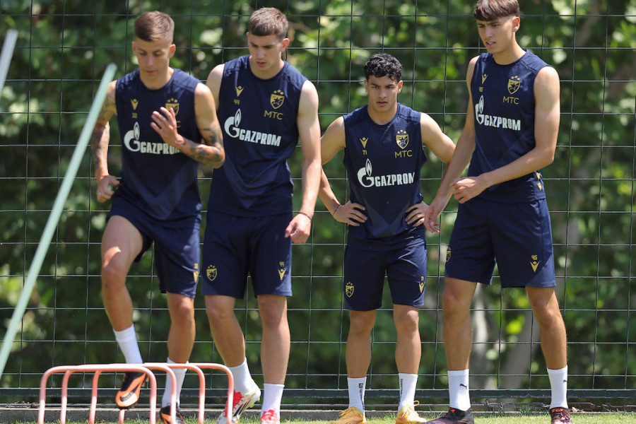 POČETAK UTAKMICE: Da li Zvezda može da pobedi bundesligaša?