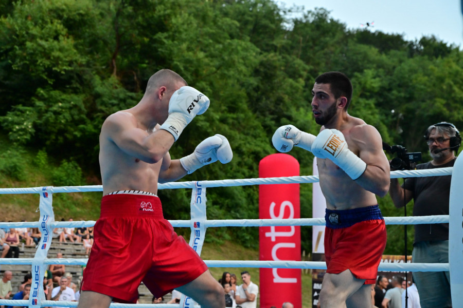 Trijumf srpskih mladih boks asova