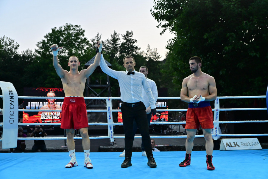 Trijumf srpskih mladih boks asova