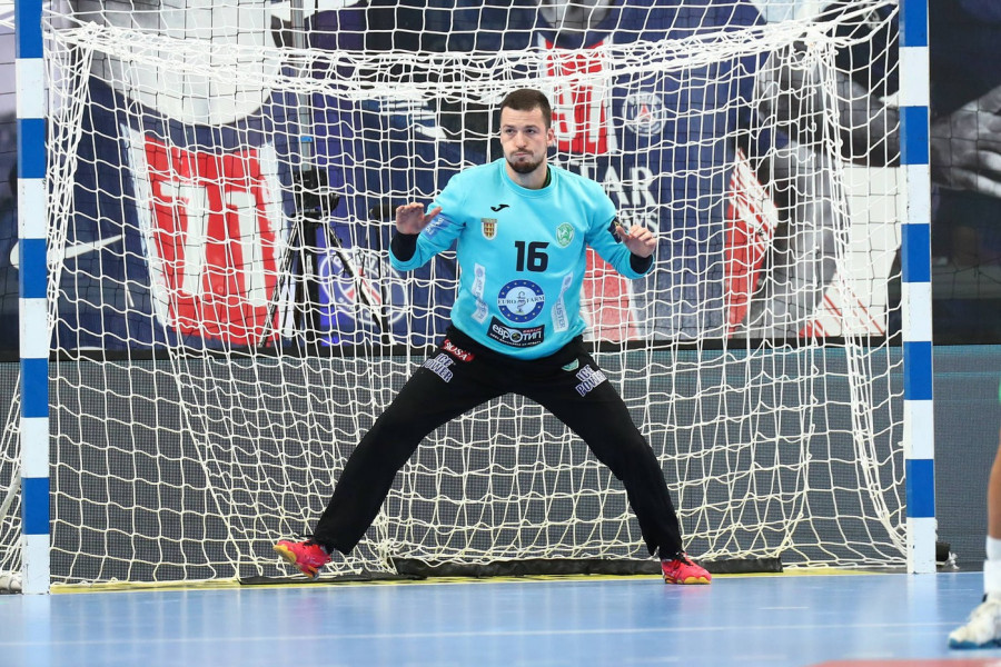 KO JE FILIP IVIĆ, HRVAT IZ VOŠE KOJI VELIČA TOMPSONA? U Srbiji dobio najveći ugovor, pa se UPROPASTIO!
