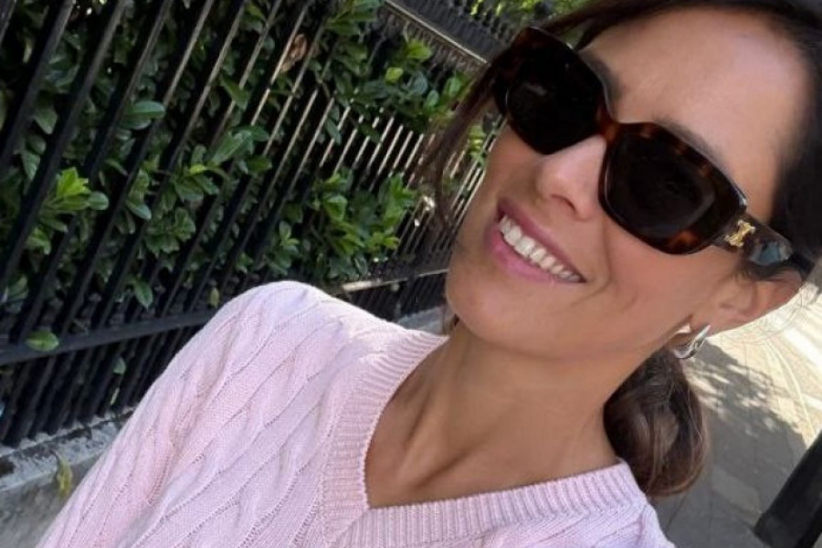 BASTIJANE, SADA MOŽEŠ SAMO DA GLEDAŠ! Ana Ivanović mami uzdahe novom slikom u belom bikiniju!