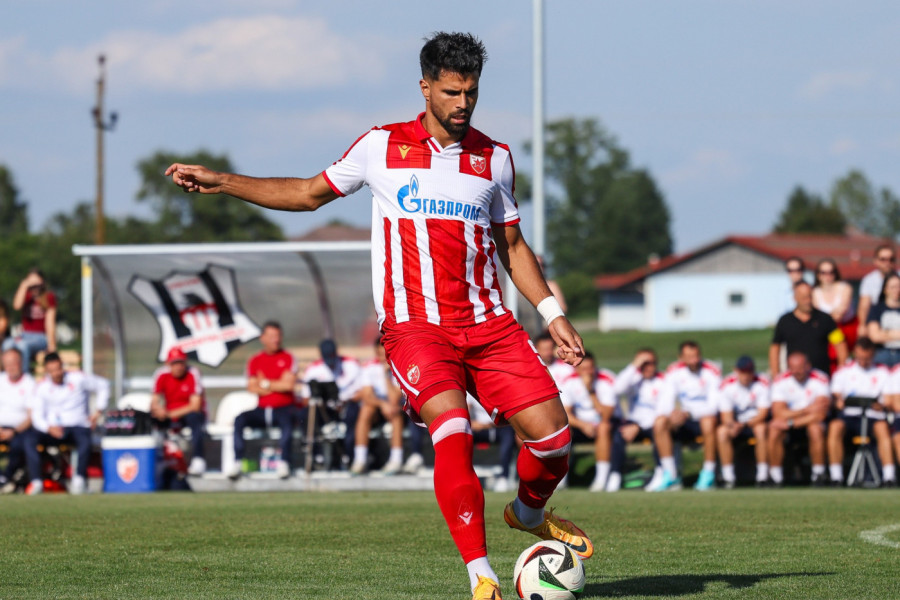 GOOOLLL! ZVEZDA VODI U AUSTRIJI! Majstorija Kataija GLAVOM za prednost crveno-belih!