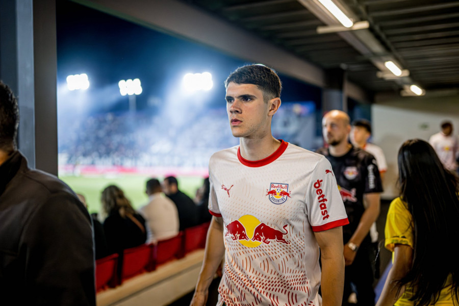 TRANSFER REALIZOVAN! Potpisao Kosta Nedeljković!
