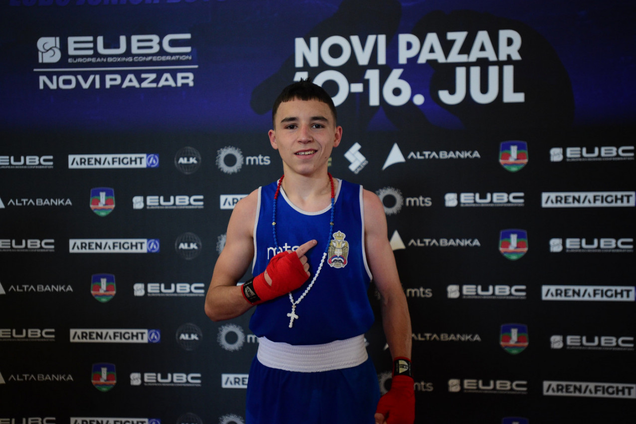 SRBIJO, RADUJ SE! Pavle Popović je evropski šampion!