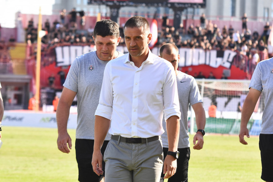 E, TOLIKO JE VELIKI BATA MIRKOVIĆ "Potpisao za Juventus, pada kiša, a on mi kaže - debeli, nađi mi neke patike"