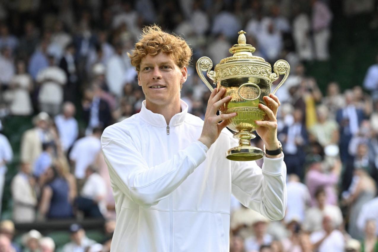 SINER PRETEKAO ĐOKOVIĆA: Janik piše nove stranice teniske istorije! SINER PRETEKAO ĐOKOVIĆA: Janik piše nove stranice teniske istorije!