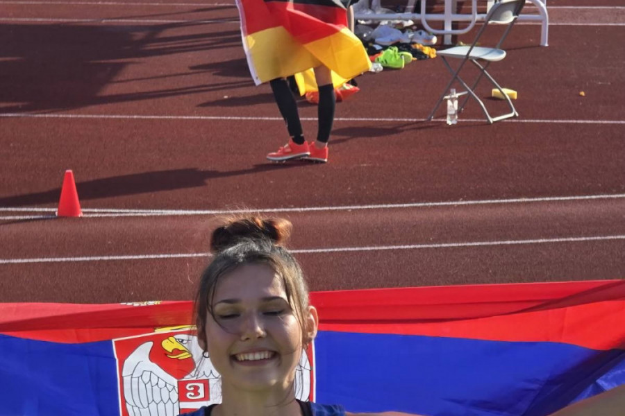 ANGELINA TOPIĆ NAKON OSVOJENOG ZLATA: "Želela sam ovo da skinem sa leđa i upotpunim svoju kolekciju"