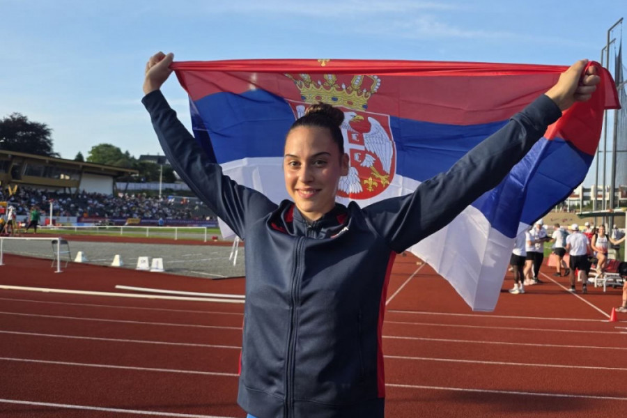 SRBIJA SLAVI! Adriana Vilagoš osvojila evropsko zlato!