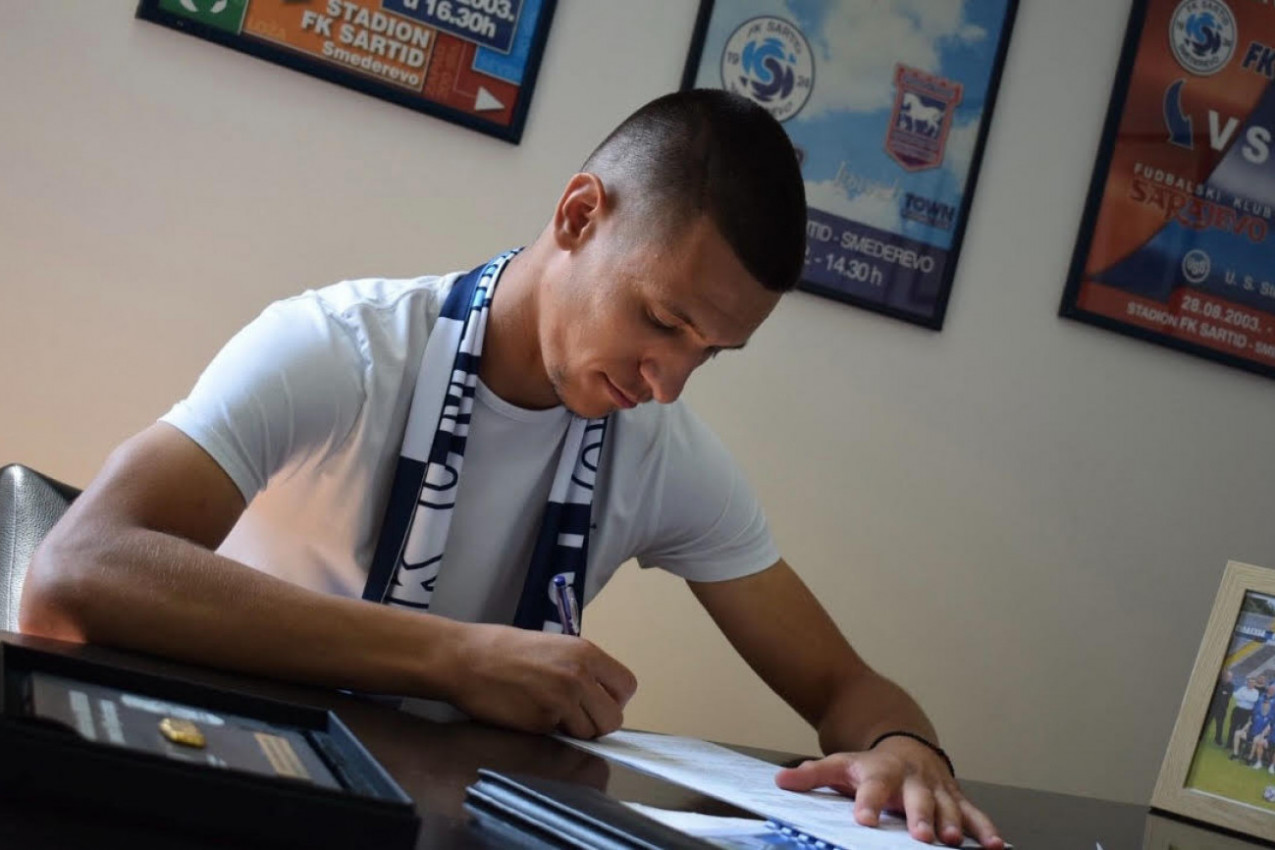 MLADI LEVI BEK PRONAŠAO NOVI KLUB: Luka Čakovan “oklopnik” dve godine! MLADI LEVI BEK PRONAŠAO NOVI KLUB: Luka Čakovan “oklopnik” dve godine!