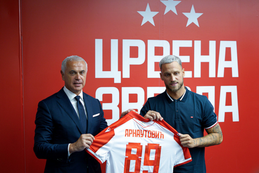 MARKOMANIJA: Niko i nikada kao Arnautović - Zvezda je na njemu već zgrnula pravo bogatstvo!