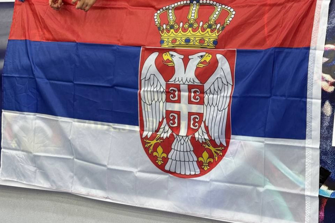 BRAVO, MILOŠE: Cvjetićanin pobedio težeg, višeg i snažnijeg od sebe na spektaklu u Roterdamu! (VIDEO) BRAVO, MILOŠE: Cvjetićanin pobedio težeg, višeg i snažnijeg od sebe na spektaklu u Roterdamu! (VIDEO)