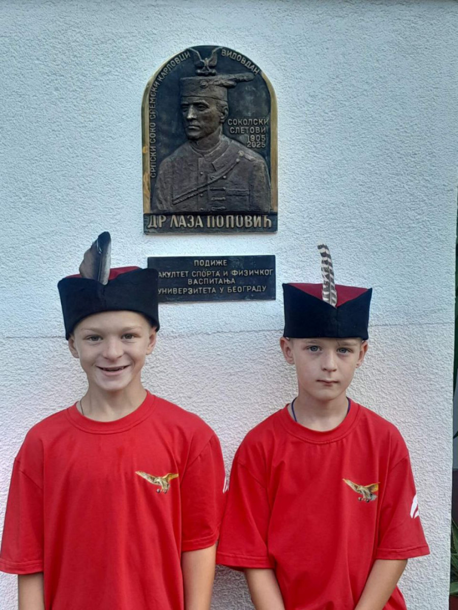 Spomen ploča je otkrivena u Sremskim Karlovcima