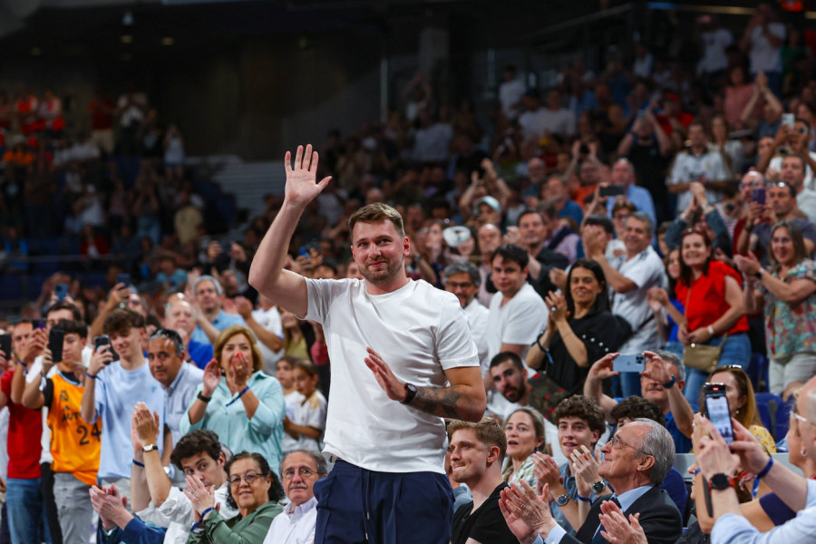 OVAKO SE DONČIĆ SPREMA ZA EVROBASKET! Ori se njegova omiljena pesma, a EVO ŠTA ON RADI (VIDEO)