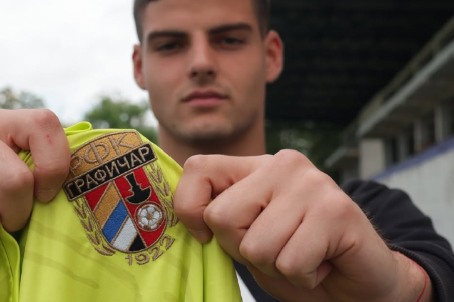 NEMA PROLAZA: Mladi čuvar mreže iz TSC u redovima Grafičara!