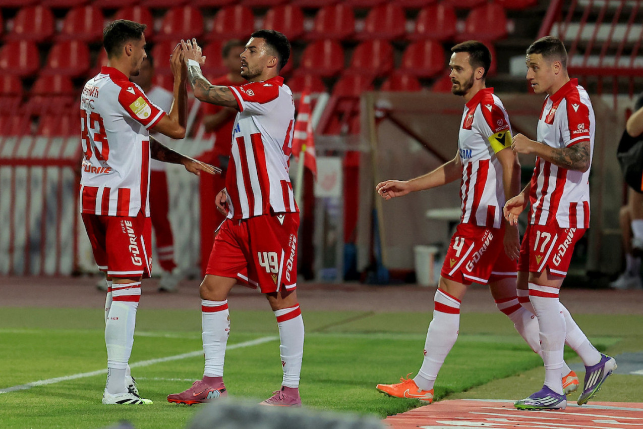 ZVEZDA JE PONOVO DOŠLA DO PREDNOSTI: Posle ,,flipera" u kaznenom prostoru, VAR potvrdio gol Krunića! (VIDEO)