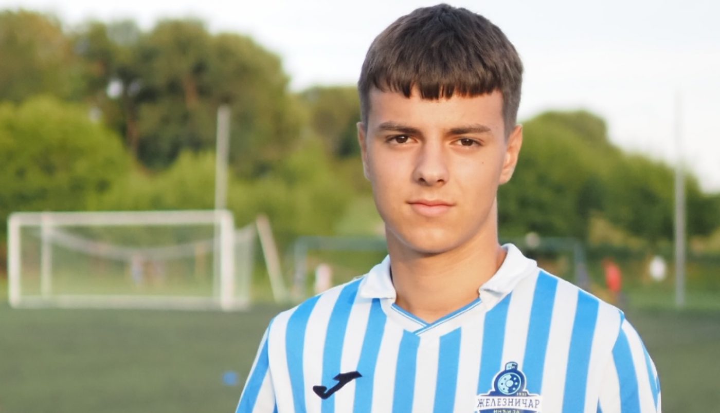 TINEJDŽER ZA VELIKI FUDBAL: Železničar uložio poverenje u vezistu rođenog 2009!